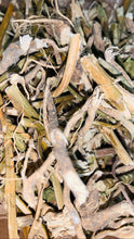 Load image into Gallery viewer, WILDCRAFTED ANAMU ROOT GUINEA HEN WEED
